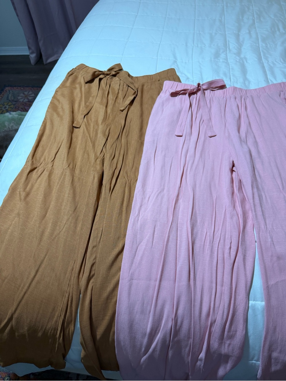 2 pairs- Women’s linen pants